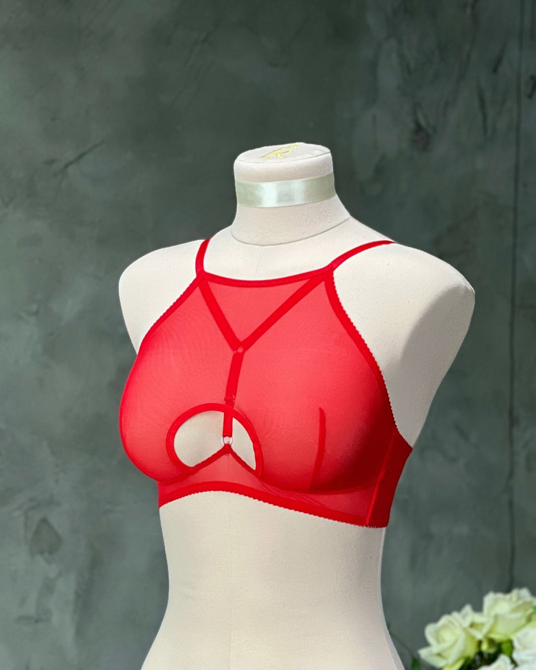 Безкаркасний холтер-бра “Ember”. Клуб - Жовтень