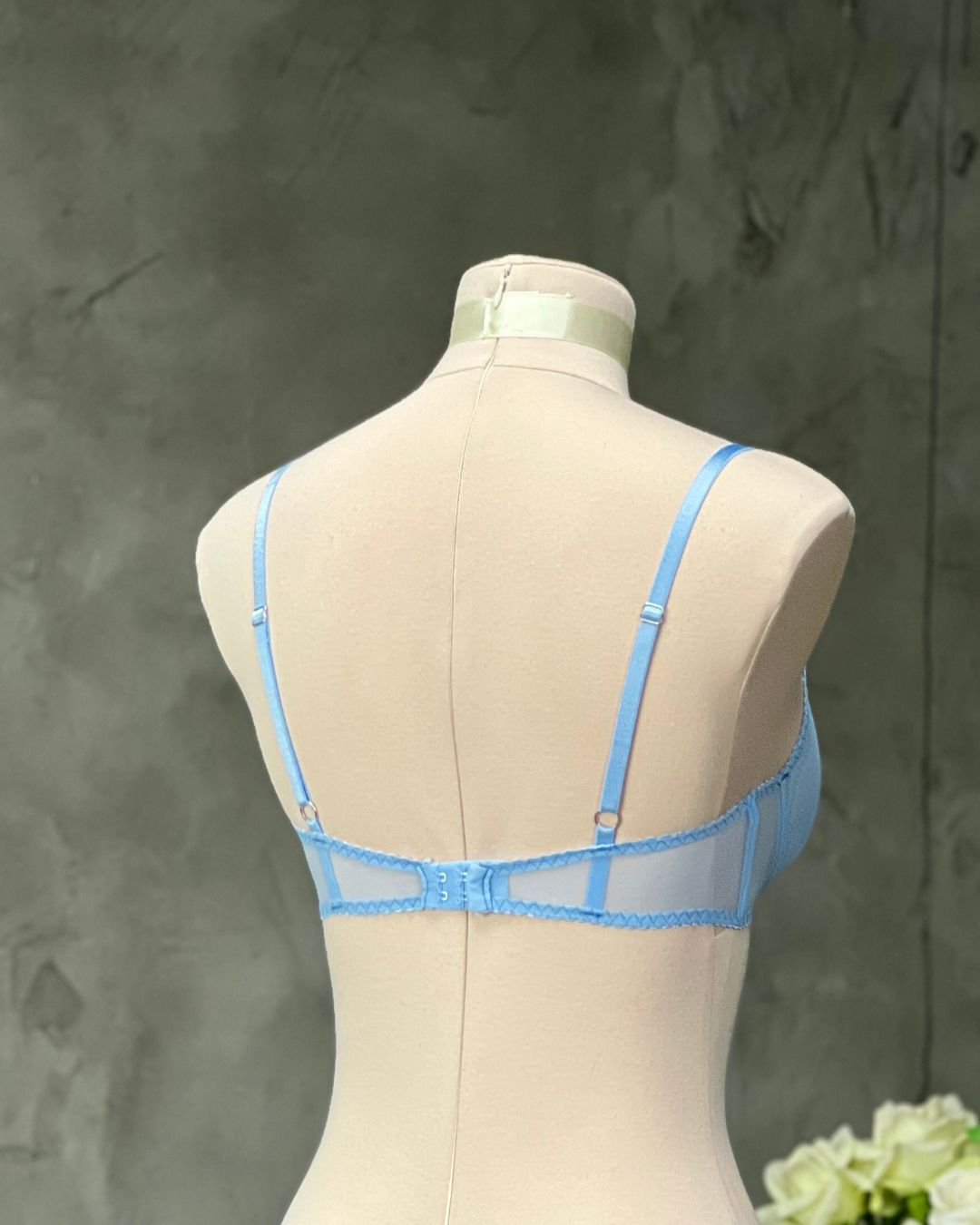 Каркасний бюстгальтер з  декоративними деталями “Luna”. Клуб - Жовтень