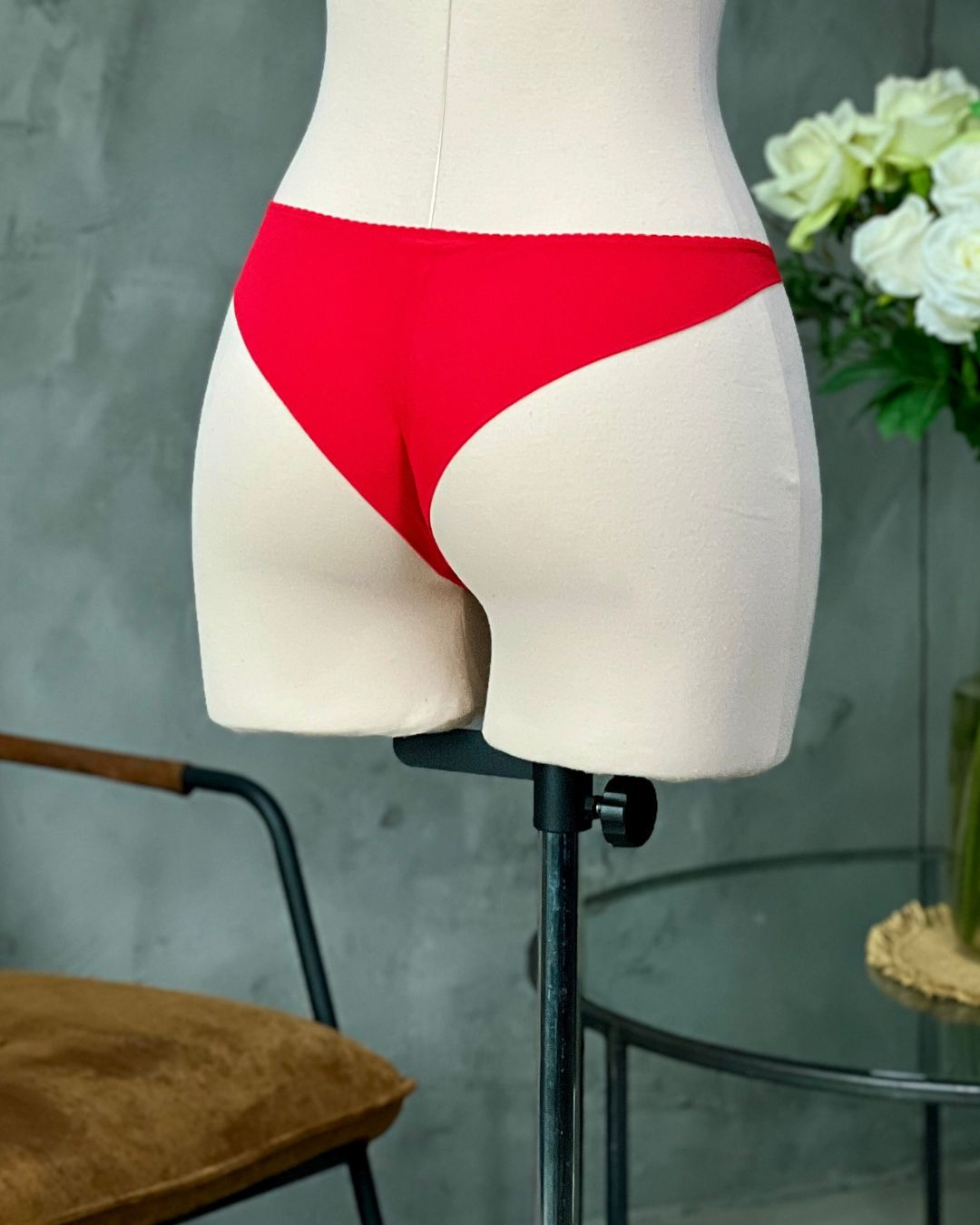 Трусики бразиліана з кільцями “Ember”. Клуб - Жовтень